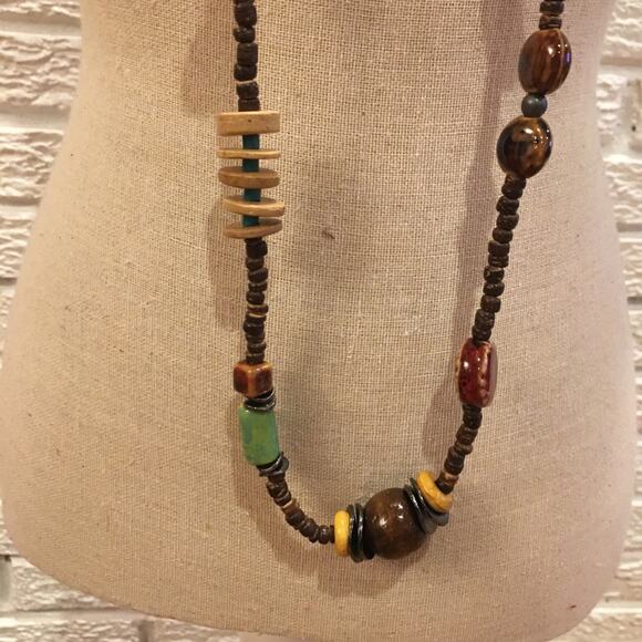 Treska Java Collection Necklace - Picture 3 of 16